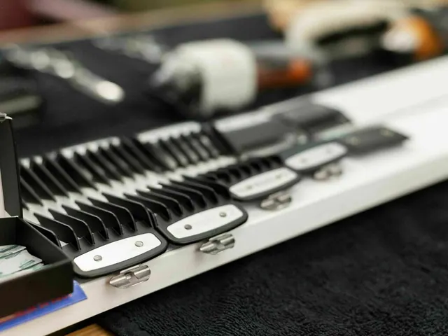 Clipper guards laid out at a station
